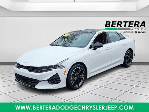 Used 2023 Kia K5 GT-Line image 3