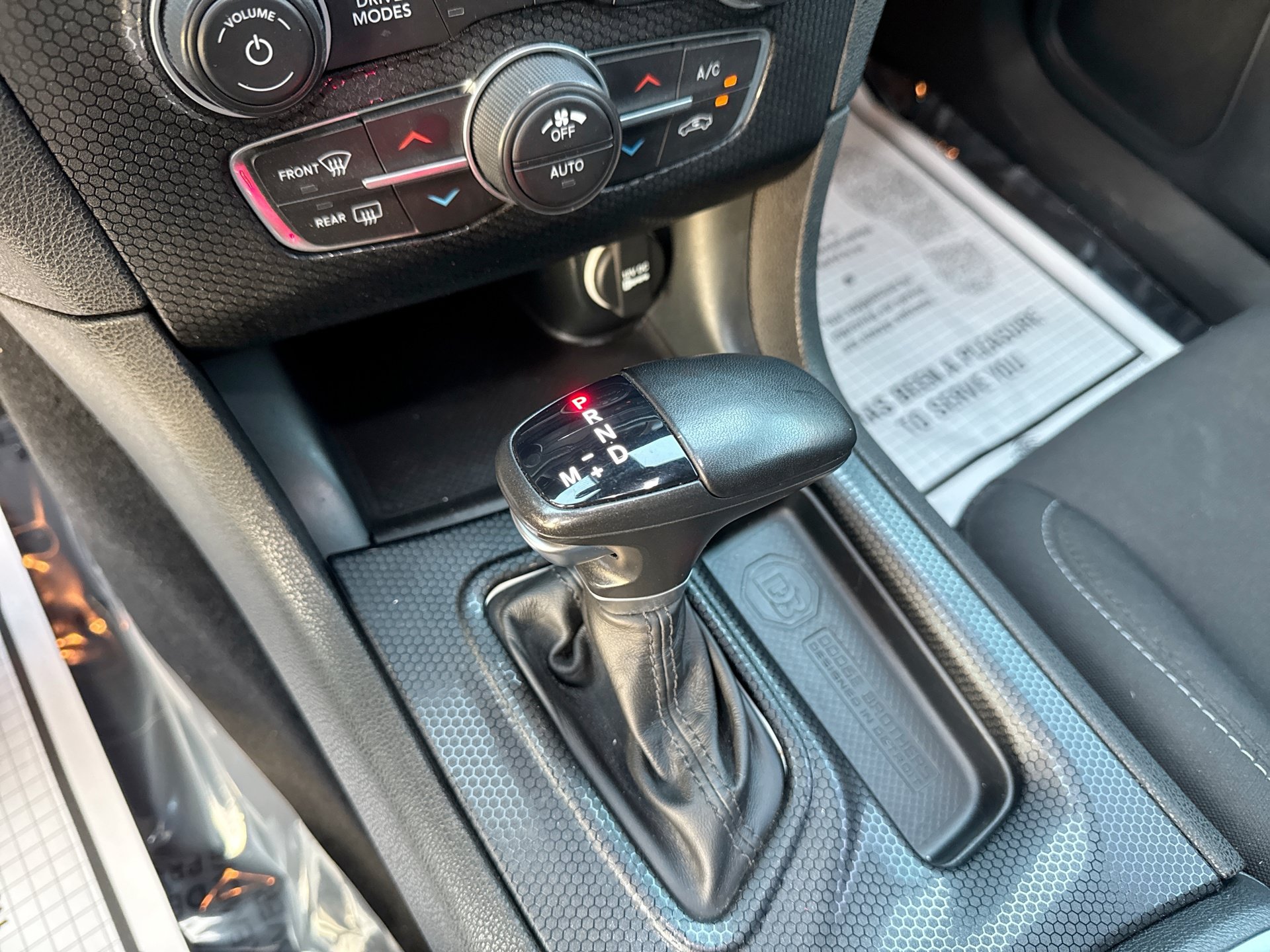 Used 2023 Dodge Charger Scat Pack w/ Technology Group RWD image 20
