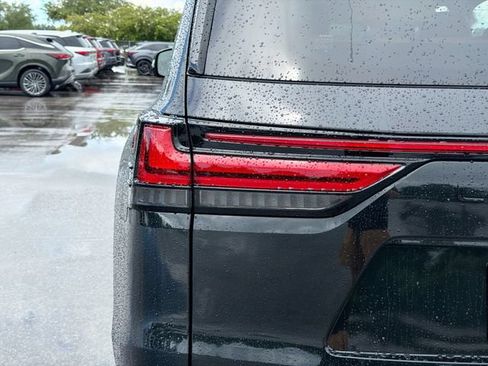 New 2026 Lexus LX 600 4WD w/ Luxury Package image 10