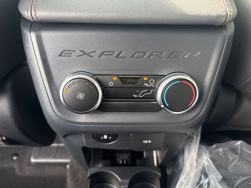 New 2026 Ford Explorer Active w/ Active Comfort Package image 22