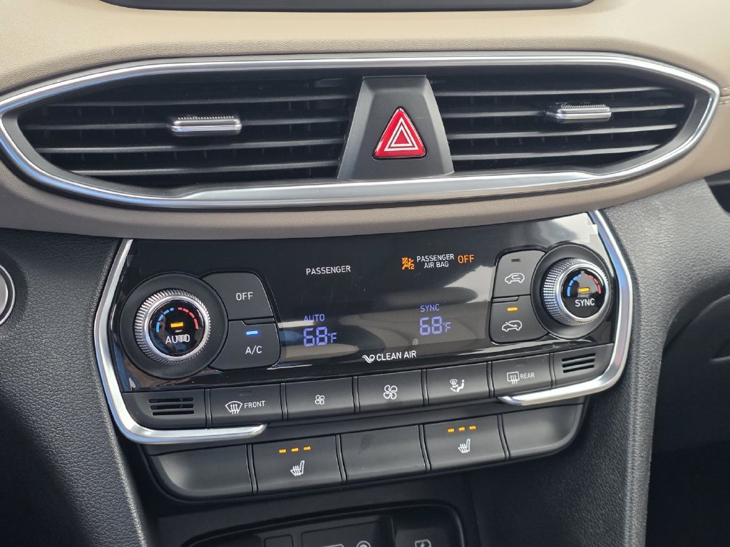 Used 2020 Hyundai Santa Fe SEL w/ Convenience + Premium Package FWD image 19