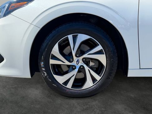 Used 2022 Subaru Legacy Premium AWD/4WD image 4