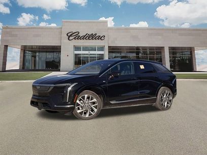 Certified 2025 Cadillac Optiq Luxury 2 w/ LPO, Floor Liner Package