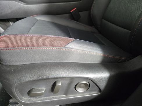 Used 2025 Chevrolet Equinox RS w/ Convenience Package III image 31