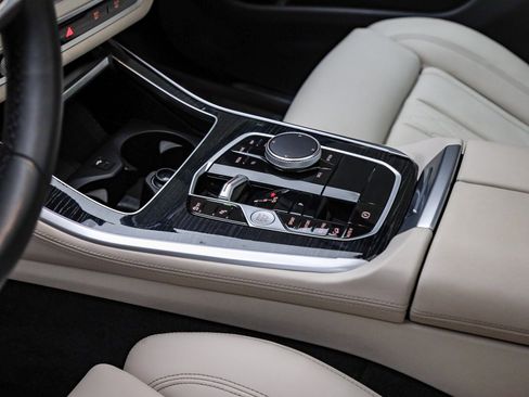 Certified 2024 BMW X5 xDrive40i w/ M Sport Package image 24