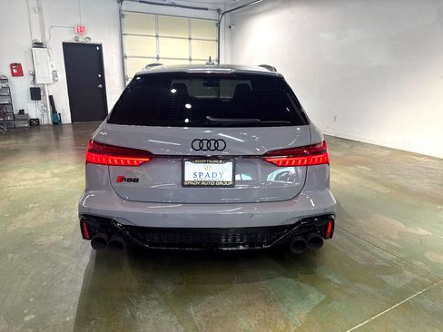 Used 2022 Audi RS 6 w/ Black Optic Package image 7