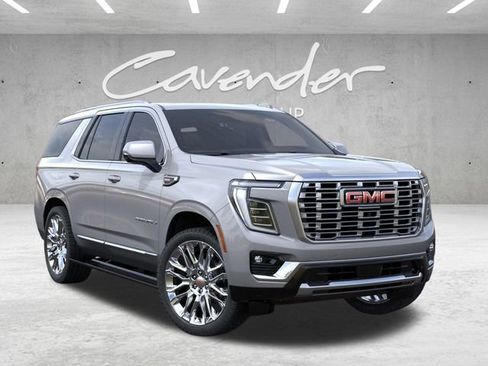 New 2026 GMC Yukon Denali w/ Denali Reserve Package AWD/4WD image 8