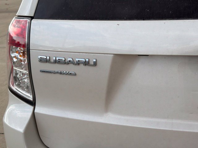 Used 2012 Subaru Forester 2.5X Limited AWD/4WD image 8