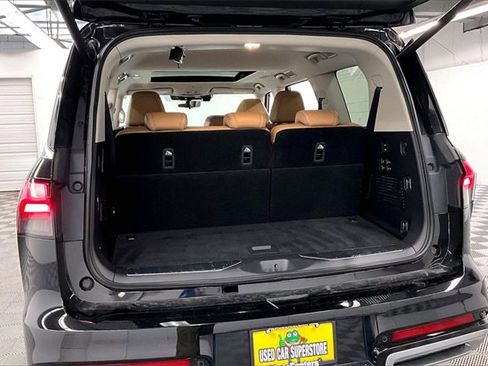 Used 2025 INFINITI QX80 Sensory image 42