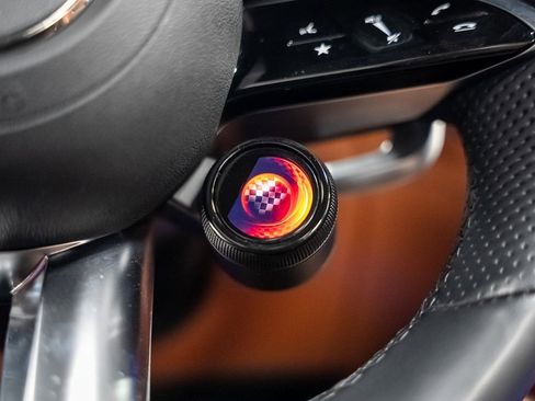 Used 2022 Mercedes-Benz SL 63 AMG 4MATIC image 49