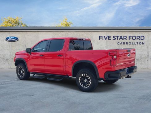 Used 2024 Chevrolet Silverado 1500 ZR2 w/ Technology Package AWD/4WD image 6