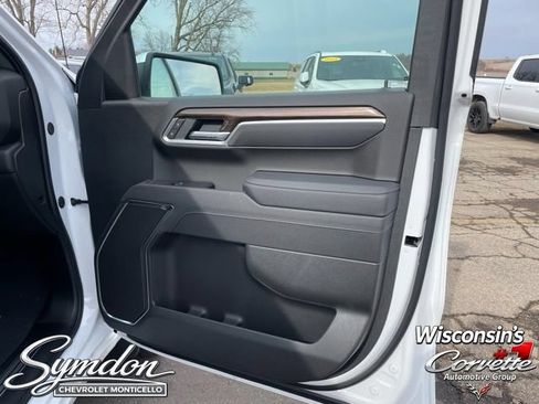New 2025 Chevrolet Silverado 1500 LT AWD/4WD image 22