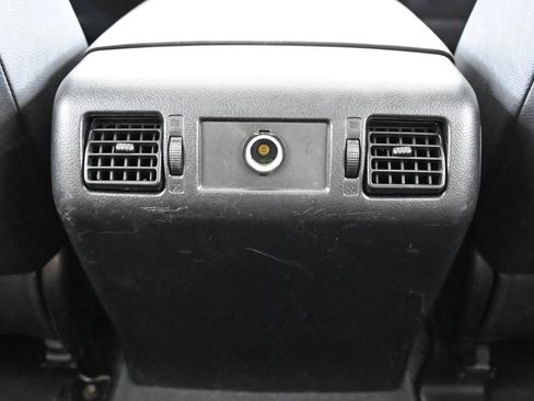 Used 2013 Toyota Tundra Platinum AWD/4WD image 46