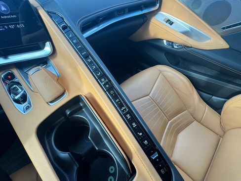Used 2023 Chevrolet Corvette Stingray Preferred Cpe w/ Z51 Performance Package RWD image 11