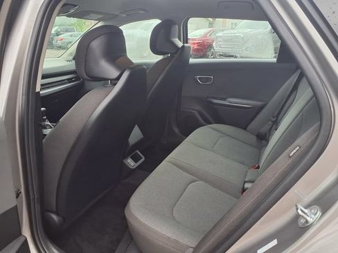 Used 2025 Kia K4 FWD image 19