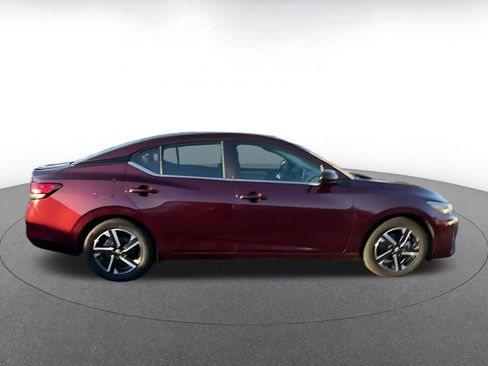 Used 2025 Nissan Sentra SV image 16