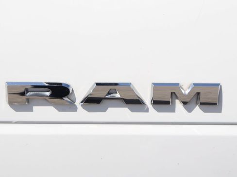 Used 2024 RAM 3500 Big Horn AWD/4WD image 53