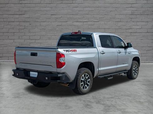 Used 2020 Toyota Tundra Limited w/ Limited Premium Package AWD/4WD image 5