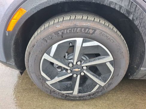 Used 2026 Chevrolet Equinox EV LT image 4