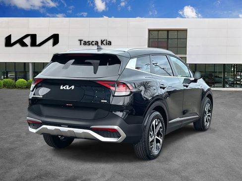 Used 2025 Kia Sportage EX image 5