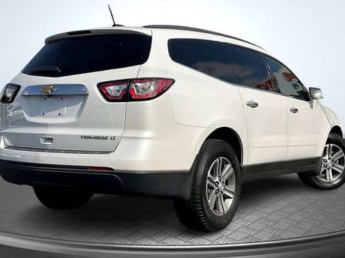 Used 2016 Chevrolet Traverse LT FWD image 13