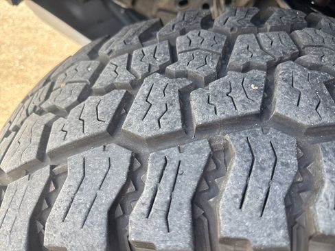 Used 2024 Ford F150 Raptor w/ Equipment Group 803A Raptor R AWD/4WD image 29