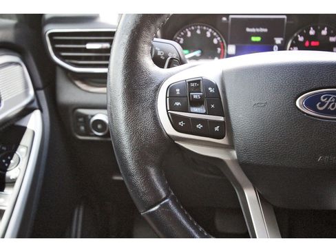 Used 2021 Ford Explorer Limited w/ Hybrid Equipment Group 310A RWD image 16