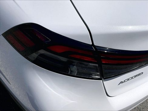 Used 2023 Honda Accord EX image 28