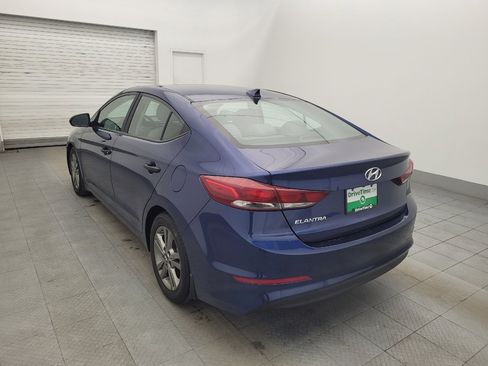 Used 2018 Hyundai Elantra SEL FWD image 5