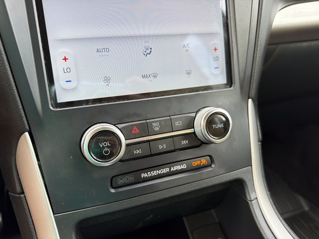 Used 2024 Ford Edge SE AWD/4WD image 26