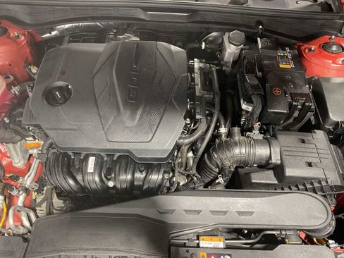 Used 2022 Hyundai Sonata SEL w/ Preferred Accessory Package image 9