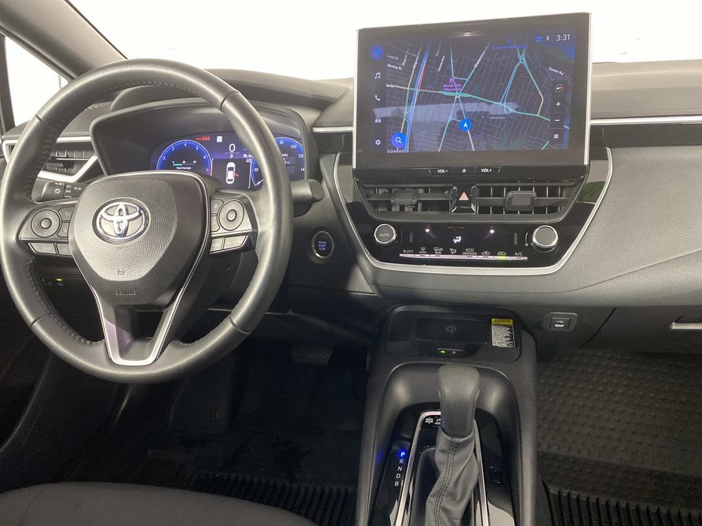 Used 2026 Toyota Corolla SE w/ SE Package FWD image 13