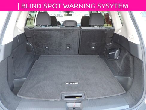 Used 2023 Nissan Rogue SV image 13