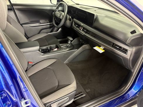 New 2026 Kia K4 FWD image 15