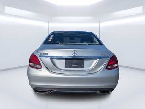 Used 2018 Mercedes-Benz C 300 4MATIC Sedan image 7