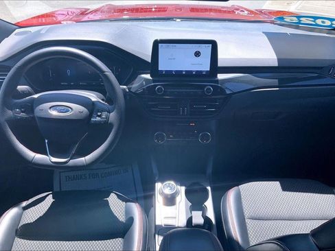 Used 2025 Ford Escape ST-Line FWD image 14