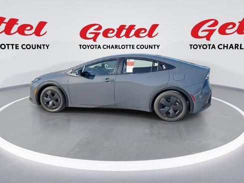 New 2026 Toyota Prius SE image 5