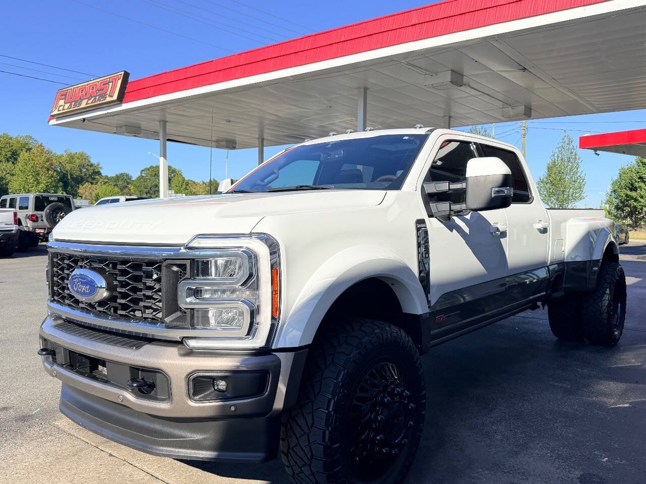 Used 2023 Ford F450 King Ranch w/ FX4 Off-Road Package AWD/4WD image 16