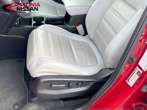 Used 2022 Honda CR-V EX-L image 25