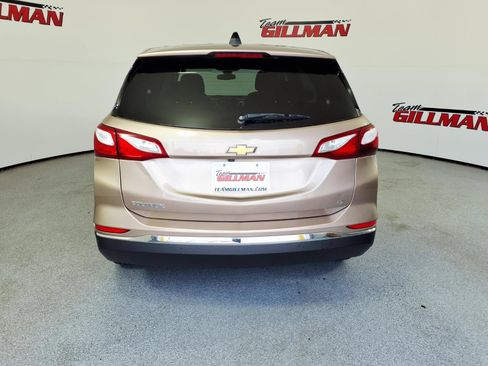 Used 2019 Chevrolet Equinox LT w/ Driver Convenience Package FWD image 8