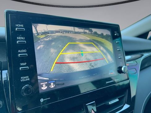Used 2023 Toyota Camry XSE FWD image 23