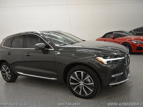 Used 2022 Volvo XC60 T8 Inscription Expression w/ Advanced Package image 7