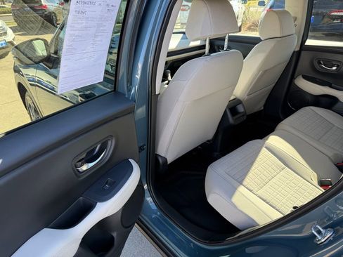 Certified 2026 Honda HR-V LX image 18