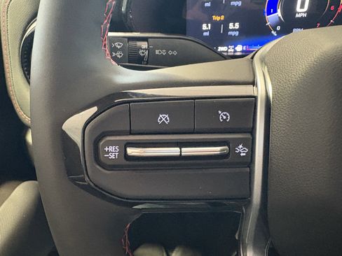 New 2026 Chevrolet Colorado Z71 w/ Technology Package image 12