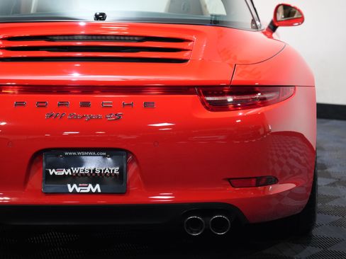 Used 2014 Porsche 911 Targa 4S AWD/4WD image 18