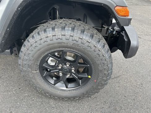 New 2026 Jeep Wrangler Sport AWD/4WD image 10