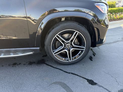 Certified 2023 Mercedes-Benz GLS 580 4MATIC image 13