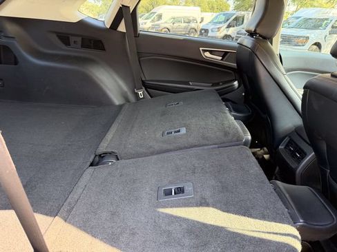 Used 2024 Ford Edge SEL AWD/4WD image 18
