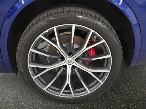 Used 2023 Maserati Grecale Modena AWD/4WD image 29