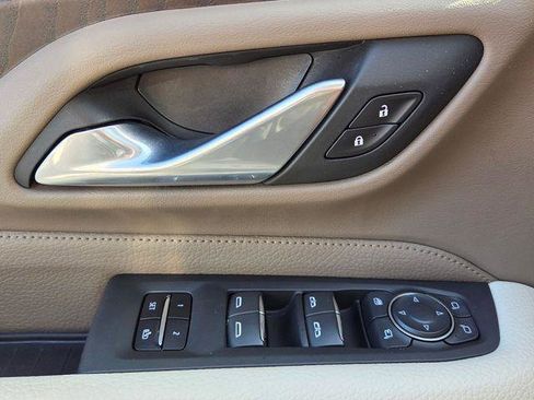 Certified 2022 GMC Yukon Denali image 44